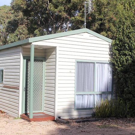The Lakes Beachfront Holiday Park Lake Tyers Beach Exterior photo